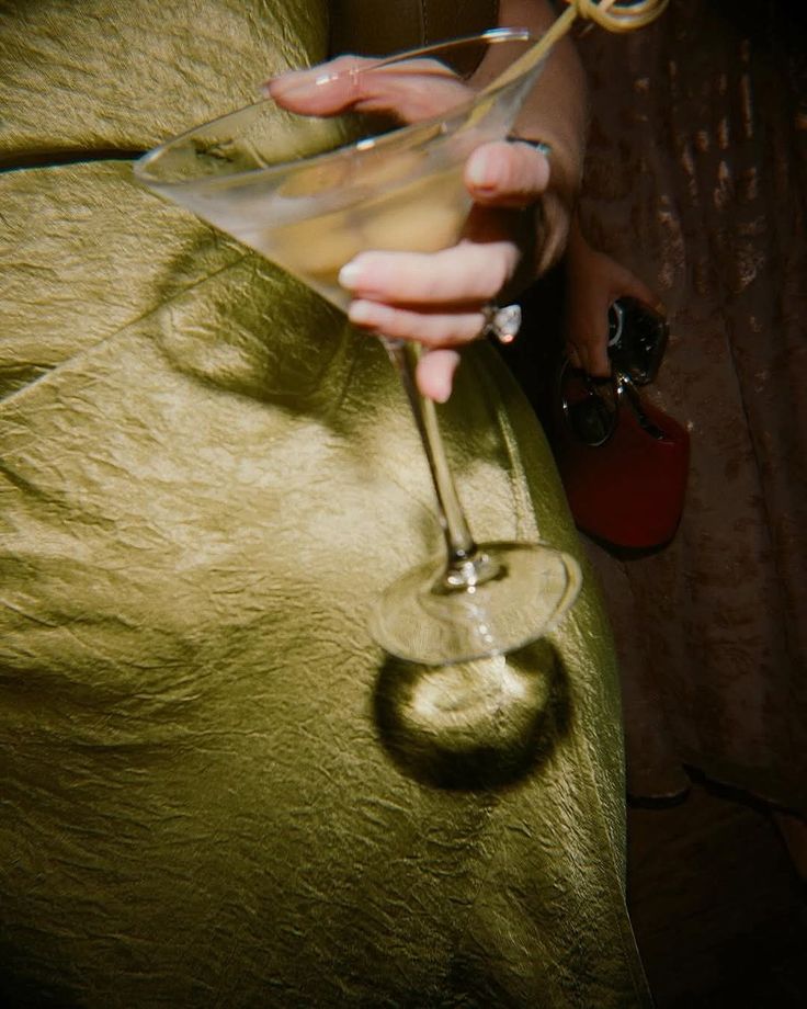 Stylish Sips for Your Next At-Home Happy&nbsp;Hour